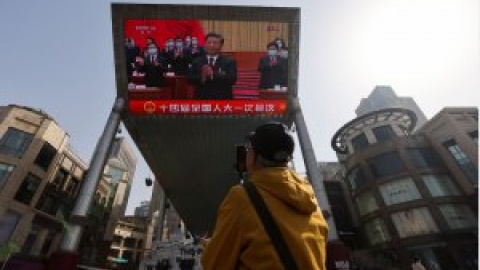 Xi Jinping consolida su poder y ondea la bandera del diálogo allí donde EEUU ha apostado por la fuerza