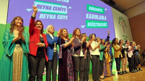 Presentación del Partido Verde de Izquierda, la marca usada en estas elecciones por el movimiento kurdo.