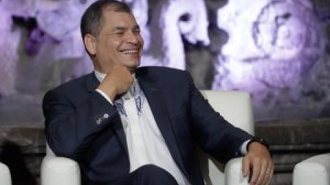 Rafael Correa canta victoria electoral en Ecuador mientras Guillermo Lasso guarda silencio tras el batacazo del oficialismo