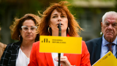 Elisenda Alamany en l'acte davant del Bloc Tarragona.