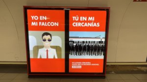 Aparecen carteles contra Pedro Sánchez en el Metro de Madrid