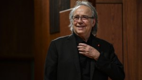 Serrat anuncia su retirada de los escenarios después de una gira en 2022