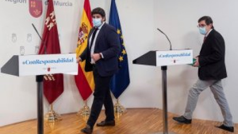 Más de 450 altos cargos y funcionarios del departamento de Salud de Murcia, además del consejero y su mujer, se vacunaron ilegalmente