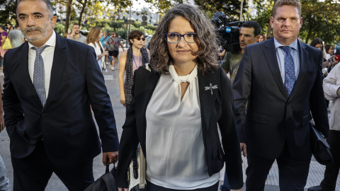 La exvicepresidenta, exportavoz y exconsellera de Igualdad y Políticas, Mónica Oltra, a su llegada a la Ciudad de la Justicia de València, a 19 de septiembre de 2022.