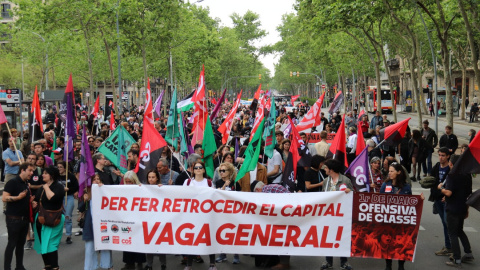 01/05/2023 - La manifestació d'aquest 1 de maig a Barcelona de la Taula Sindical de Catalunya, que reuneix organitzacions com la CGT, la CNT o la COS.