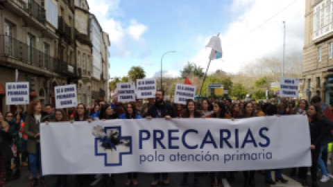 Asociaciones en defensa de la sanidad pública en Galicia preparan una iniciativa legislativa popular contra los recortes de Feijóo