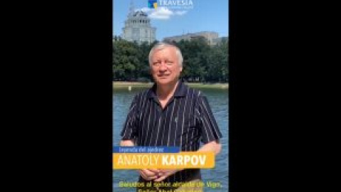 Abel Caballero acepta el reto de Karpov de enfrentarse en una partida de ajedrez