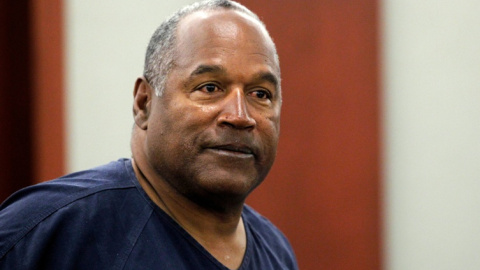 O. J. Simpson en el Tribunal de Distrito del Condado de Clark en Las Vegas, EEUU, donde fue juzgado por el asesinato de su exmujer (Nicole Brown) y de un amigo de ella (Ronald Goldman), a 14 de mayo de 2013.