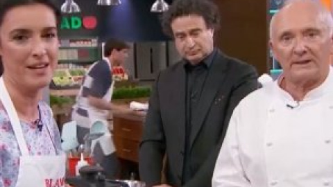 Críticas a Xavier Deltell por su comportamiento machista hacia Blanca Romero en 'MasterChef': "Incómodo e innecesario"