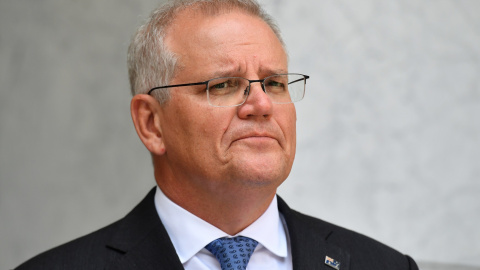 08/02/2022-El primer ministro Scott Morrison habla con los medios de comunicación durante una conferencia de prensa en la Casa del Parlamento en Canberra, el lunes 7 de febrero de 2022.