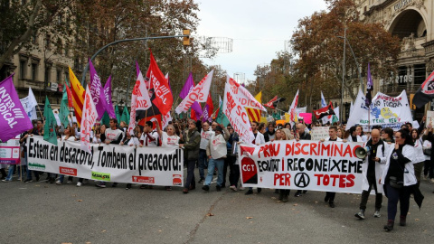 12/12/2023 - La manifestació d'aquest dimarts a Barcelona de diversos sindicats sanitaris contra el nou conveni de l'ICS.