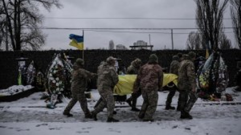 El invierno congela la contraofensiva de Ucrania y Kiev pasa a la defensa