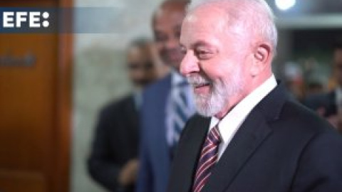 Llegó Lula a Colombia para tratar agenda bilateral con Petro e inaugurar Feria del Libro