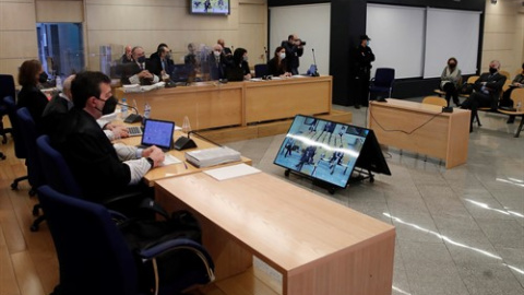 Vista general del tribunal durante el juicio por la presunta caja 'b' del PP, el 8 de febrero de 2021, en la sede de la Audiencia Nacional en San Fernando de Henares (Madrid).