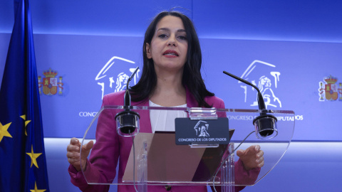 La portavoz de Ciudadanos en el Congreso, Inés Arrimadas, durante la rueda de prensa ofrecida en el Congreso para anunciar que deja la política este 1 de junio de 2023.