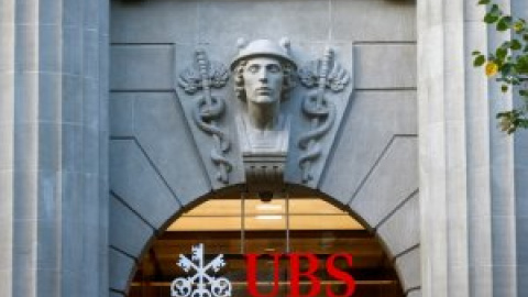 Suiza cubrirá hasta 9.000 millones de posibles pérdidas de UBS por la compra de Credit Suisse