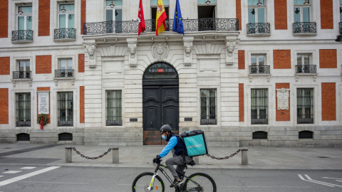 'Rider' de Deliveroo. Foto de archivo.