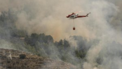 Detenidos un padre y un hijo por el incendio originado en la localidad alicantina de Tàrbena