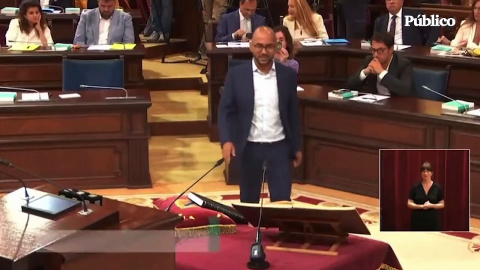 Omar Lamin (PSOE), primer diputado saharaui en un parlamento español: "Prometo por la justa lucha de mi pueblo"