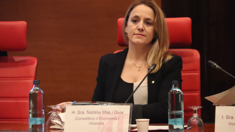 La consellera d'Economia, Natàlia Mas Guix, a la Diputació Permanent del Parlament