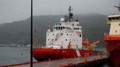 Hallan escombros en la zona de búsqueda del sumergible que visitaba el Titanic