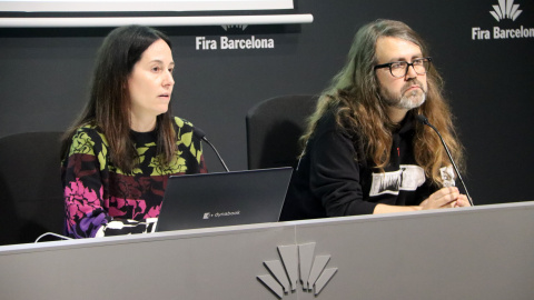 Meritxell Puig, directora general de FICOMIC, i Borja Crespo, assessor global de continguts, explicant les novetats del 42è Comic Barcelona