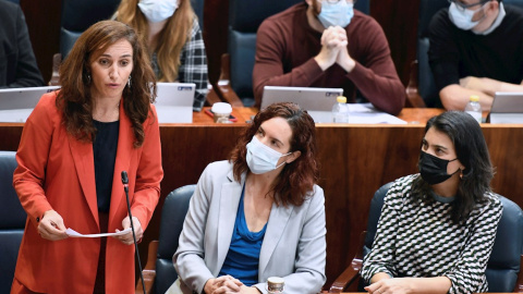 La líder de Más Madrid, Mónica García, interviene en el pleno de la Asamblea de Madrid, el pasado 2 de diciembre de 2021.