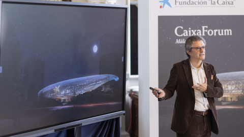 El arquitecto Felipe Pich-Aguilera presenta el proyecto del CaixaForum de Málaga.