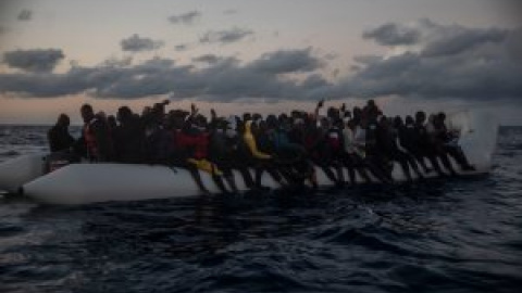 Los 146 migrantes rescatados por el Open Arms desembarcarán en Sicilia