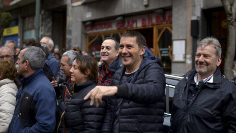 El secretario general de Sortu, Arnaldo Oteg, en un amnifestación en Bilbao en apoyo de los presos de ETA. REUTERS/Vincent West