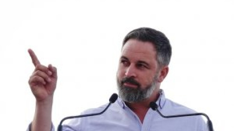 Ensalada de zascas a Abascal después de que diga que no celebra el Orgullo porque es hetero