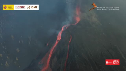 Con el derrumbe del cono norte, el volcán arrasa con lo que quedaba de Todoque