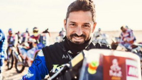 Fallece el motorista Carles Falcón tras sufrir un accidente en el Dakar