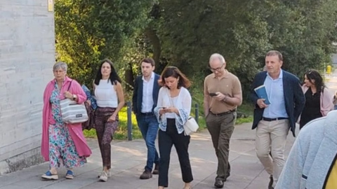 28/6/23 Directivos de la CRTVG entrando el martes en los juzgados de Santiago.