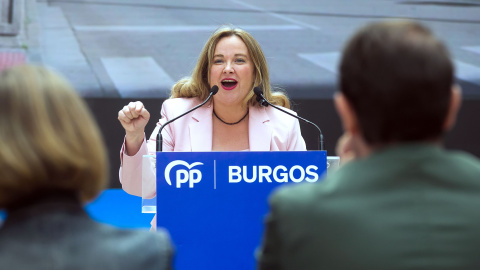 La candidata del PP a la Alcaldía de Burgos, Cristina Ayala, en un acto de precampaña el pasado 6 de mayo.