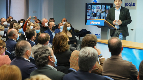 El presidente del PP en funciones de la Junta de Castilla y León, Alfonso Fernández Mañueco, interviene en la clausura de la Junta Directiva Autonómica del Partido Popular de Castilla y León, a 15 de febrero de 2022, en Valladolid.