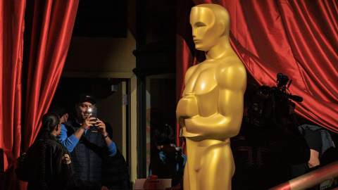 Escultura de un premio Oscar de la Academia de Hollywood, en Los Ángeles, a 11 de marzo de 2023.