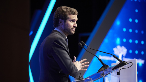 El líder del Partido Popular, Pablo Casado, interviene durante en el XXIV Congreso Nacional de la Empresa Familiar en el Palacio de Congresos y Auditorio Baluarte, en Pamplona. E.P./Eduardo Sanz