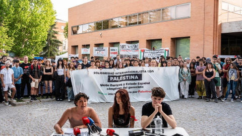 Representantes de los estudiantes ofrecen una rueda de prensa en Ciudad Universitaria (Madrid), a 9 de mayo de 2024.