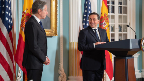 El ministro de Exteriores, José Manuel Albares, junto al secretario de Estado de EEUU, Antony Blinken, en Washington este viernes 10 de mayo.