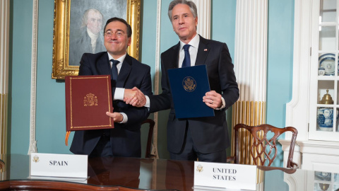 El ministro de Exteriores José Manuel Albares, junto al secretario de Estado de EEUU, Antony Blinken, este viernes en Washington.