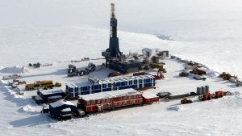 Repsol y la australiana Santos estudian vender una participación de sus yacimientos conjuntos de Alaska