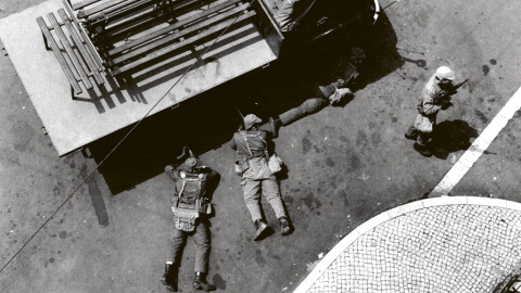 13/5/24 Asedio al cuartel de la GNR en Praça do Carmo.