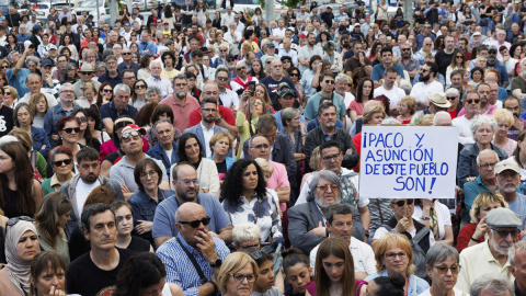 Manifestación en Alpedrete por Paco Rabal y Asunción Balaguer