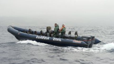 Detenido el patrón de un barco recreativo con 15 migrantes a bordo en Ceuta