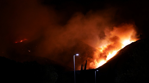 22/02/2022 - Una imatge de l'incendi de Roses d'aquest dimarts.