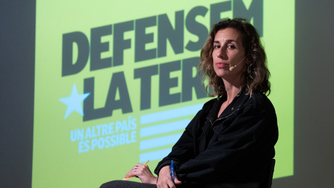 La candidata de la CUP para la presidencia de Catalunya, Laia Estrada, durante el acto de inicio de campaña de la CUP, a 25 de abril de 2024.