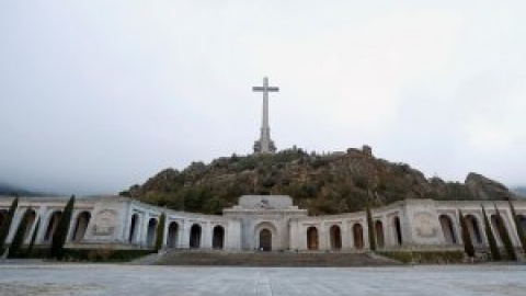 La Ley de Memoria aspira a limpiar España de franquismo con casi medio siglo de retraso