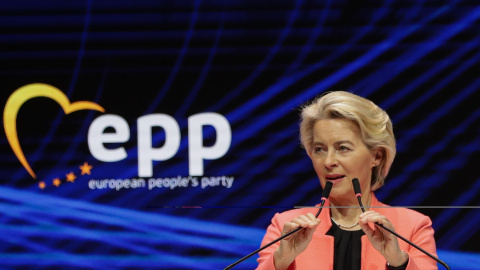 La presidenta de la Comisión Europea, Ursula von der Leyen, interviene en el XVI Congreso Económico Europeo en el Centro Internacional de Congresos de Katowice (Polonia)