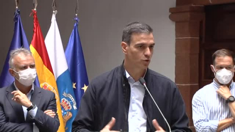 Sánchez en La Palma:  "La actividad del volcán no cesa"